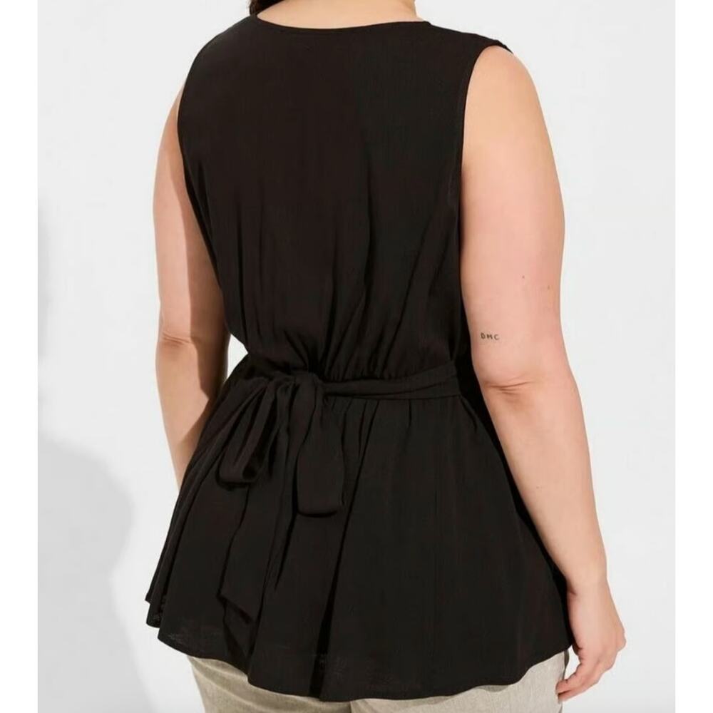 TORRID Rayon Slub Button Up top With Waist Plus 4X - Picture 3 of 4